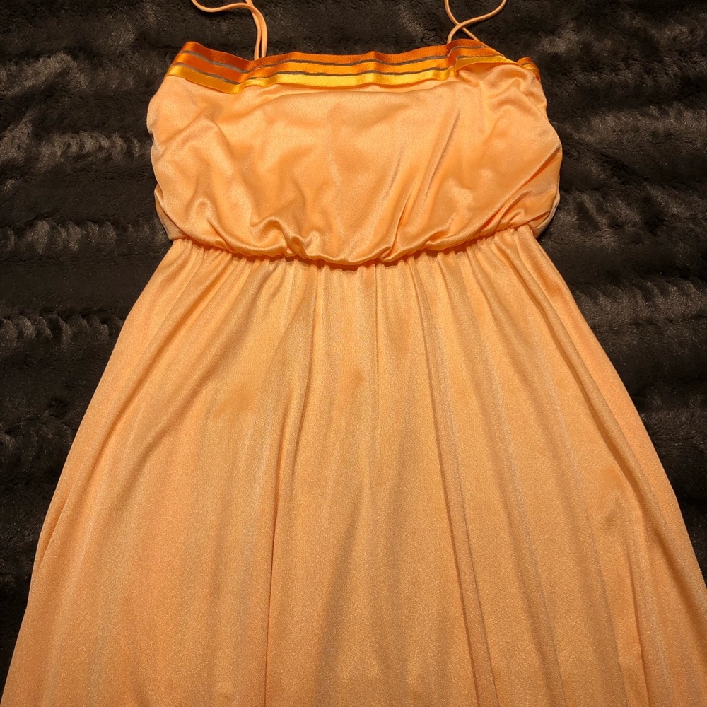 Prom/Formal Dress - Picture 1 of 5